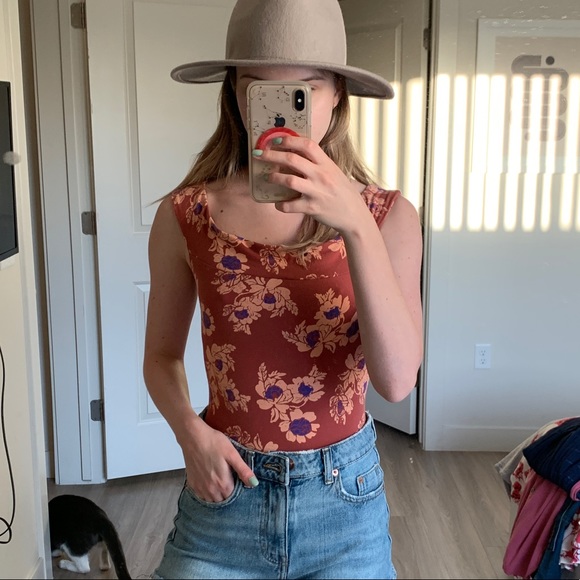 Free people off the shoulder bodysuit - Picture 2 of 5